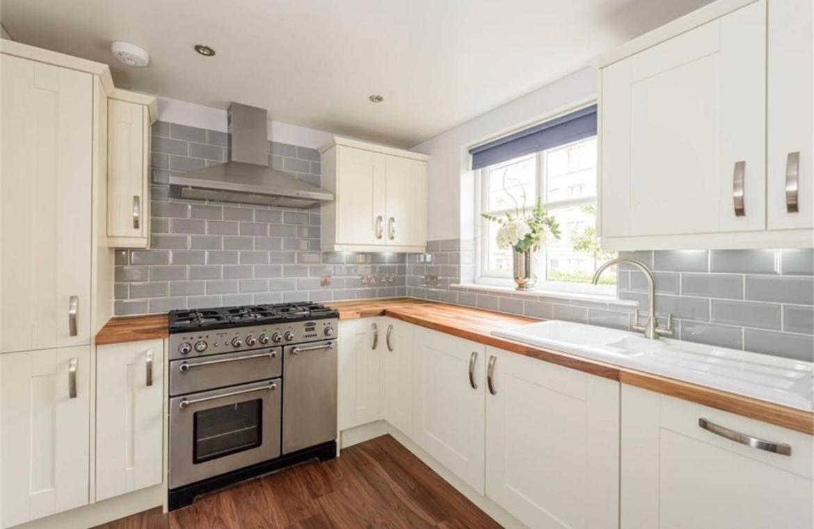 Cosy Roseburn Apartment, Edinburgh - 2 Bedrooms, Free Parking Экстерьер фото
