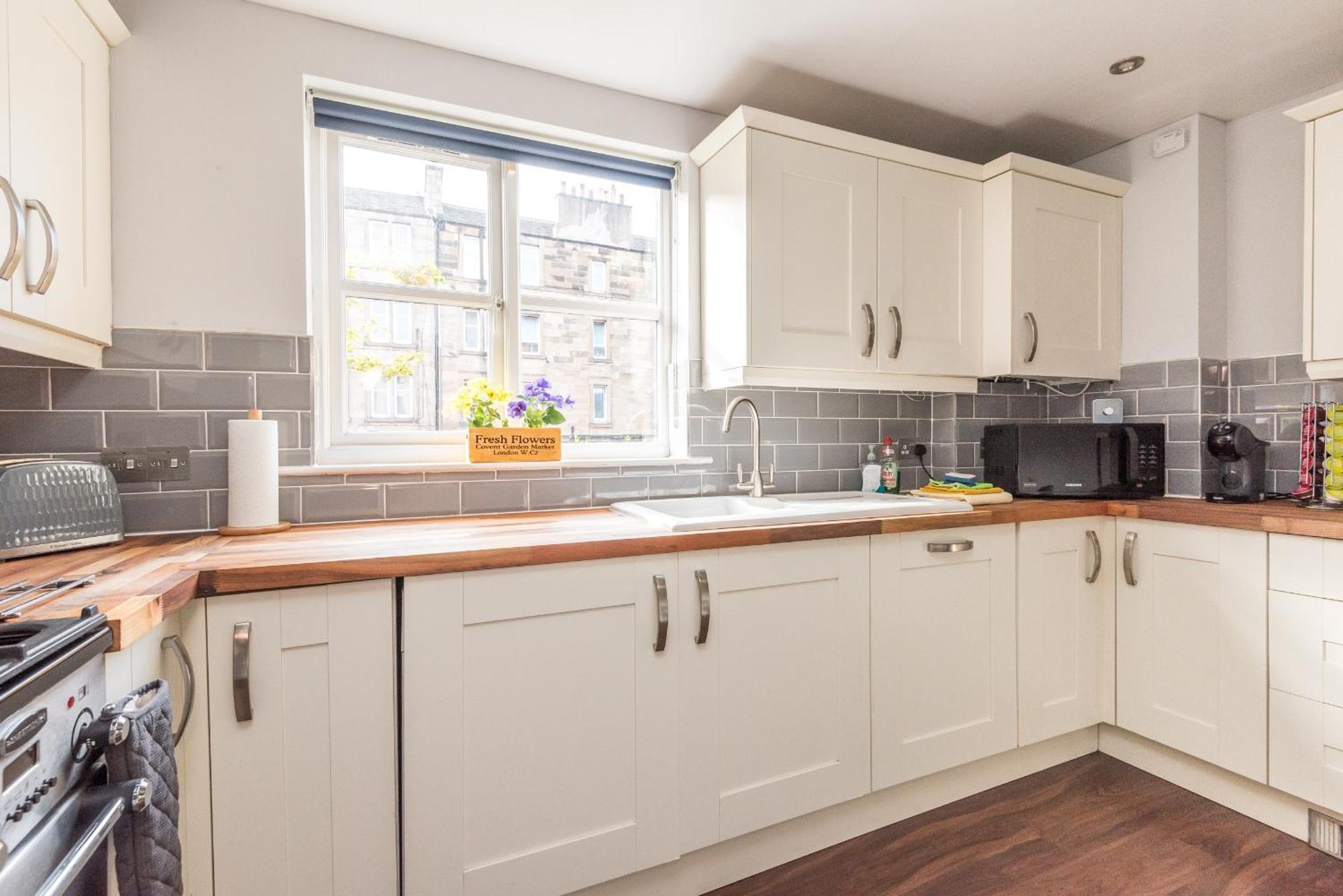 Roseburn Apartment, Edinburgh - 2 Bedrooms, Free Parking Экстерьер фото