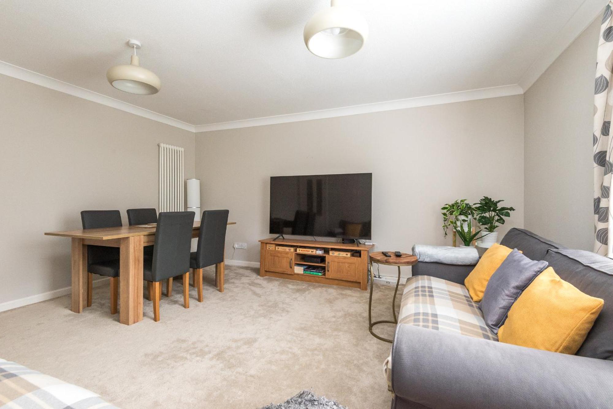 Cosy Roseburn Apartment, Edinburgh - 2 Bedrooms, Free Parking Экстерьер фото